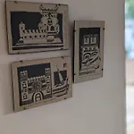 Entire Hosted By Noam Casa rural *