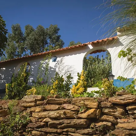 Entire Hosted By Noam *