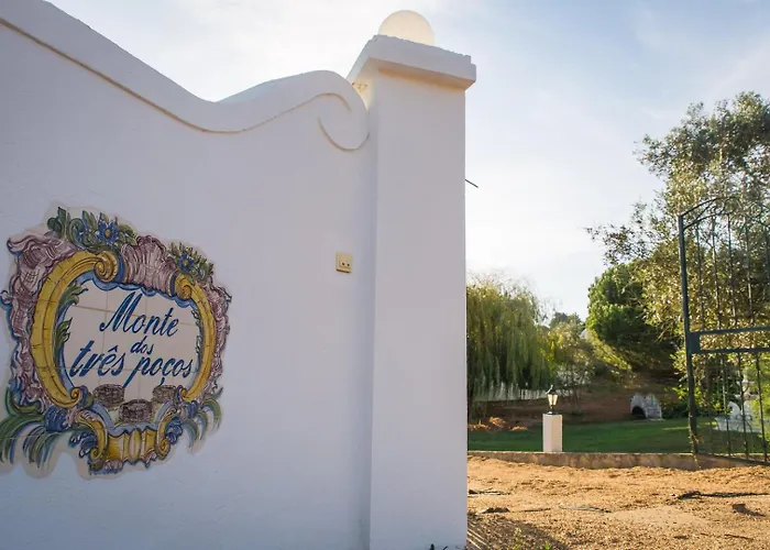 Casa rural Entire Hosted By Noam Cercal do Alentejo