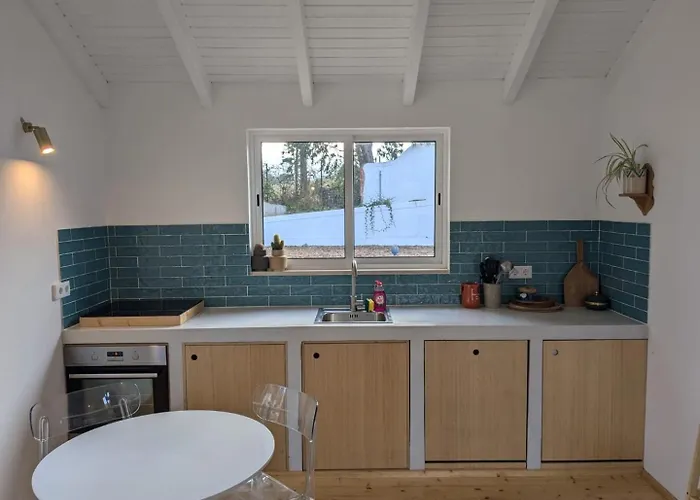 Entire Hosted By Noam Casa rural